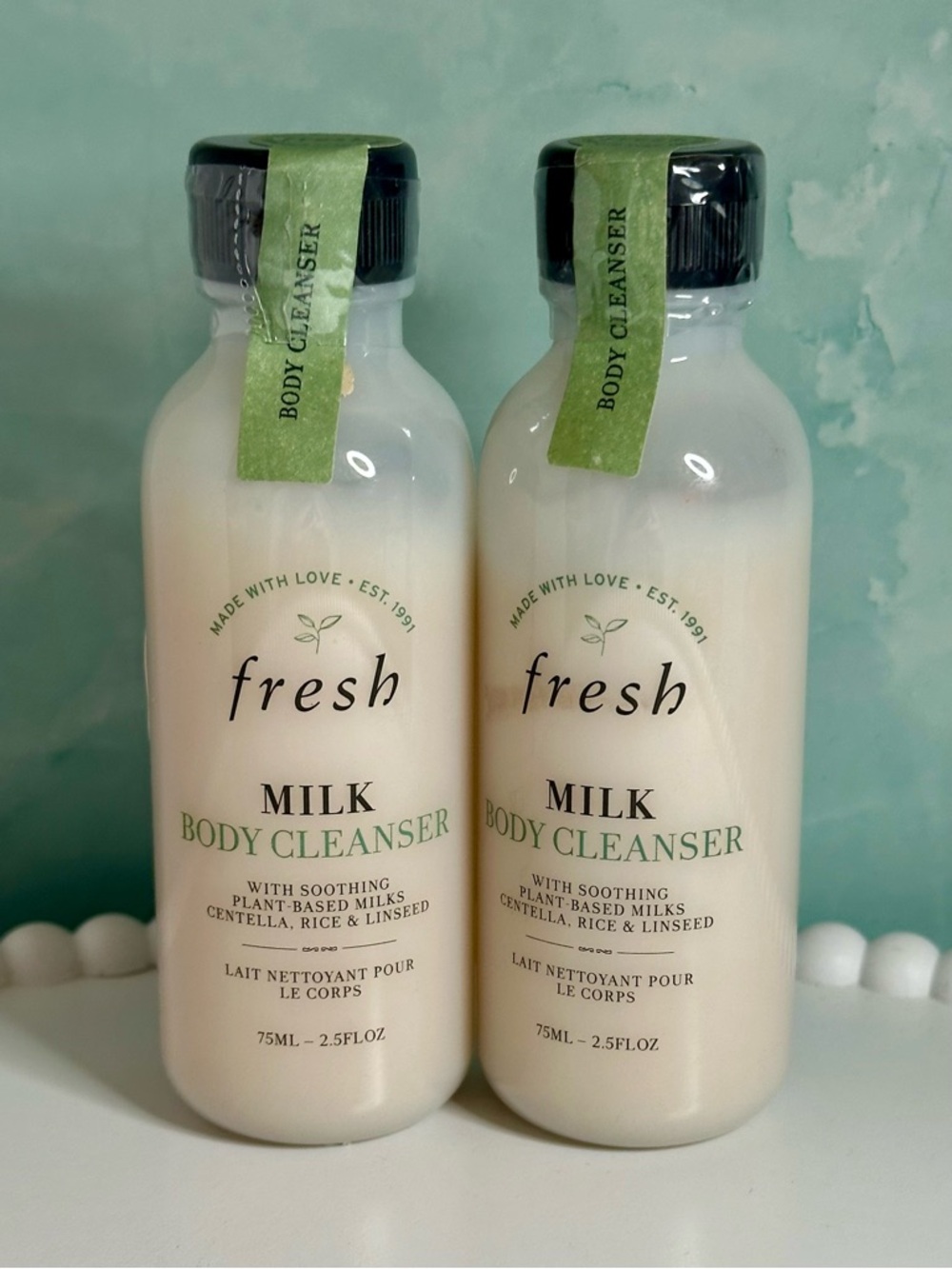 FRESH Milk Body Cleanser Soothing 2.5fl oz. 2-pack MSRP $30,  New Sealed